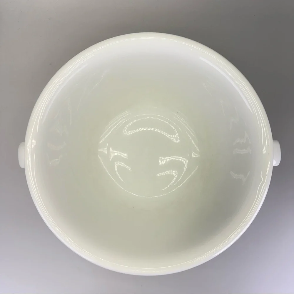 H & C Chodau Czechoslovakia White Soup Tureen with Handles